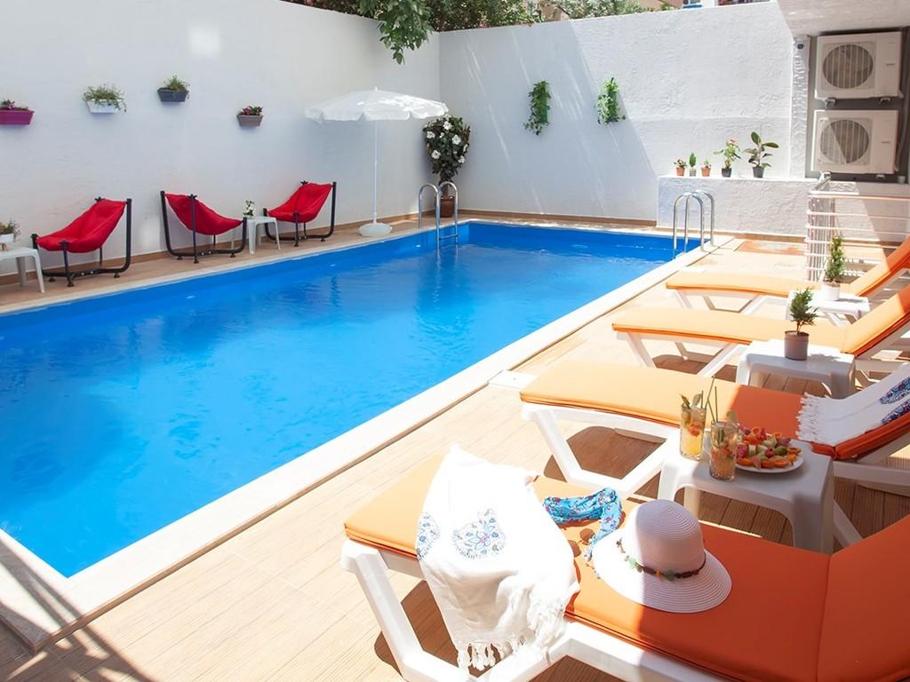 Old Town Point & Otel 4*